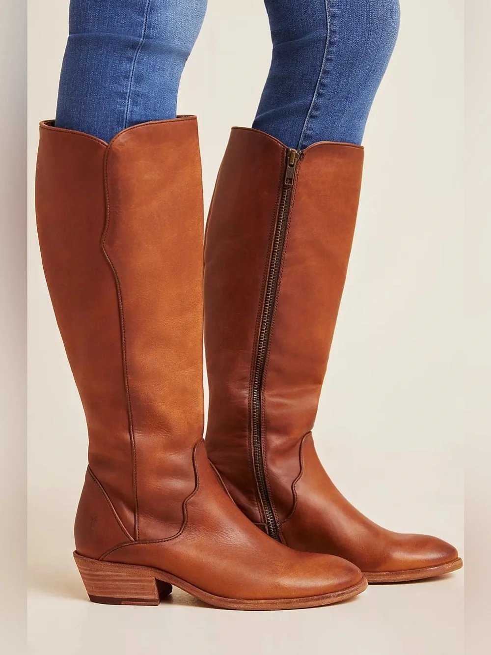 Frye Carson Piping BrownLeather Tall Knee High, Extended Calf.  Size 8